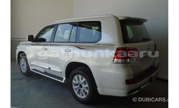 Buy Import Toyota Land Cruiser Other Car in Import - Dubai in Baa Buy Import Toyota Land Cruiser Other Car in Import - Dubai in Baa