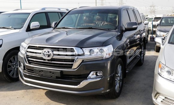 Buy Import Toyota Land Cruiser Black Car in Import - Dubai in Baa Buy Import Toyota Land Cruiser Black Car in Import - Dubai in Baa