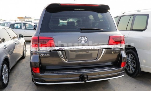 Buy Import Toyota Land Cruiser Black Car in Import - Dubai in Baa Buy Import Toyota Land Cruiser Black Car in Import - Dubai in Baa