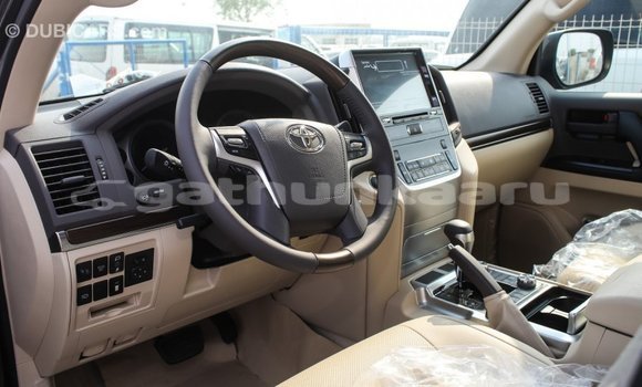 Buy Import Toyota Land Cruiser Other Car in Import - Dubai in Baa Buy Import Toyota Land Cruiser Other Car in Import - Dubai in Baa