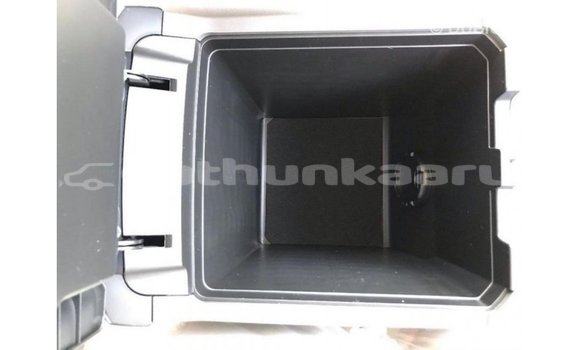 Buy Import Toyota Prado Brown Car in Import - Dubai in Baa Buy Import Toyota Prado Brown Car in Import - Dubai in Baa