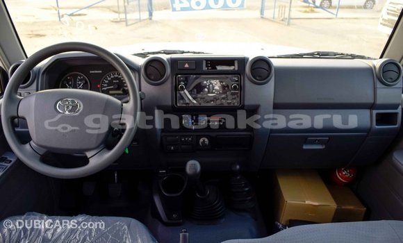 Buy Import Toyota Land Cruiser White Car in Import - Dubai in Baa Buy Import Toyota Land Cruiser White Car in Import - Dubai in Baa