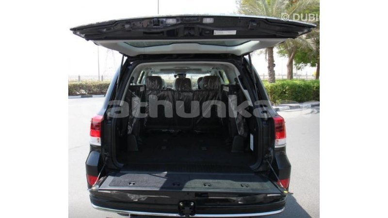 Big with watermark 46d2ad9f f5e5 4d27 9ecb 00acedd64ba5