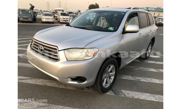 Buy Import Toyota Highlander Other Car in Import - Dubai in Baa Buy Import Toyota Highlander Other Car in Import - Dubai in Baa