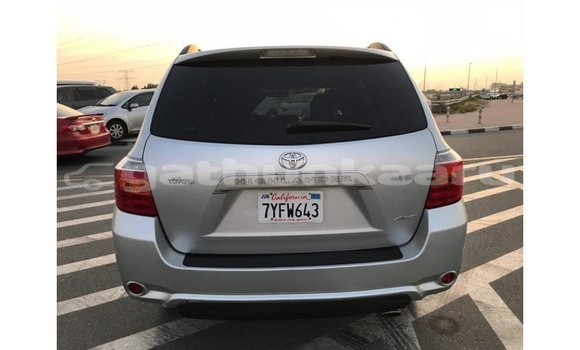 Buy Import Toyota Highlander Other Car in Import - Dubai in Baa Buy Import Toyota Highlander Other Car in Import - Dubai in Baa