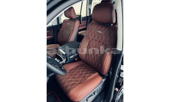Buy Import Toyota Land Cruiser Black Car in Import - Dubai in Baa Buy Import Toyota Land Cruiser Black Car in Import - Dubai in Baa
