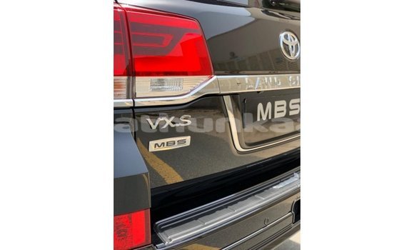 Buy Import Toyota Land Cruiser Black Car in Import - Dubai in Baa Buy Import Toyota Land Cruiser Black Car in Import - Dubai in Baa