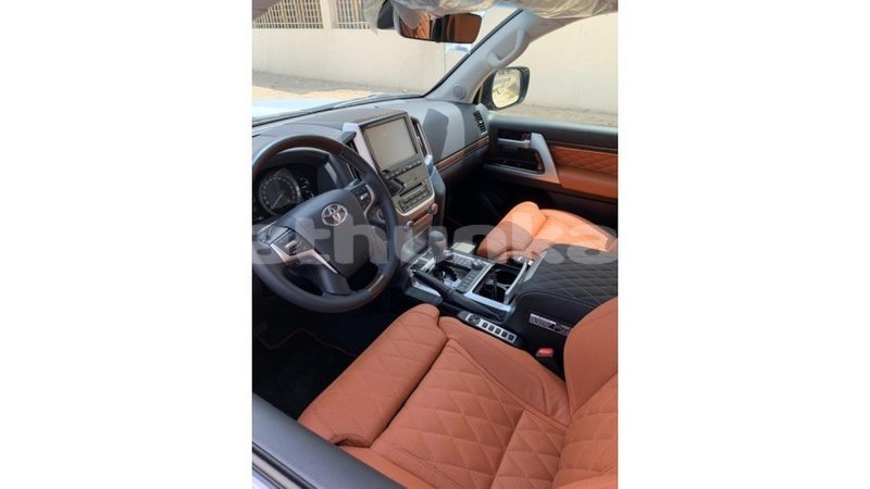 Big with watermark 23119e95 30a1 40b1 bc71 bf134624bd35