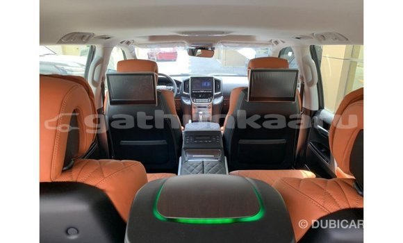 Buy Import Toyota Land Cruiser Black Car in Import - Dubai in Baa Buy Import Toyota Land Cruiser Black Car in Import - Dubai in Baa