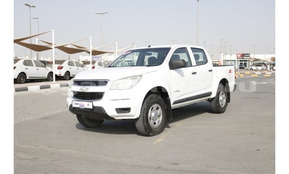 Buy Import Chevrolet Colorado White Car in Import - Dubai in Baa