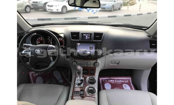 Buy Import Toyota Highlander Black Car in Import - Dubai in Baa Buy Import Toyota Highlander Black Car in Import - Dubai in Baa