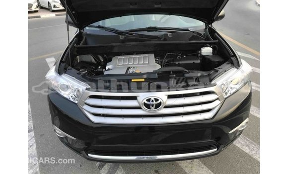 Buy Import Toyota Highlander Black Car in Import - Dubai in Baa Buy Import Toyota Highlander Black Car in Import - Dubai in Baa