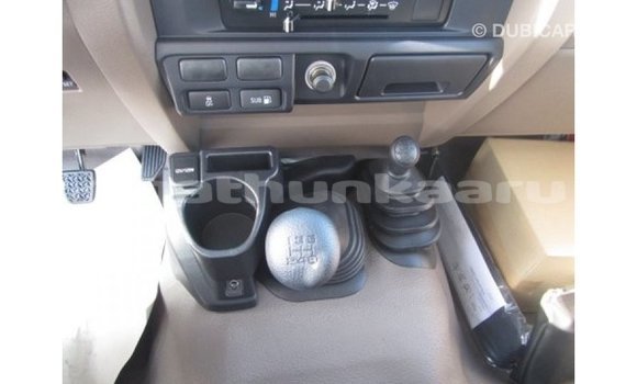 Buy Import Toyota Land Cruiser White Car in Import - Dubai in Baa Buy Import Toyota Land Cruiser White Car in Import - Dubai in Baa