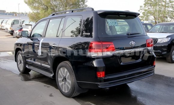 Buy Import Toyota Land Cruiser Black Car in Import - Dubai in Baa Buy Import Toyota Land Cruiser Black Car in Import - Dubai in Baa