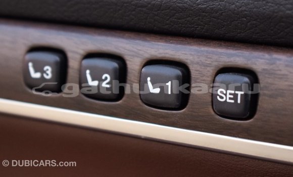 Buy Import Toyota Land Cruiser White Car in Import - Dubai in Baa Buy Import Toyota Land Cruiser White Car in Import - Dubai in Baa