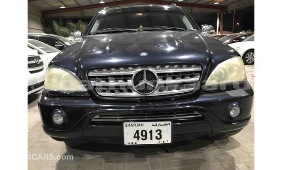 Buy Import Mercedes-Benz 190 (W201) Blue Car in Import - Dubai in Baa Buy Import Mercedes-Benz 190 (W201) Blue Car in Import - Dubai in Baa