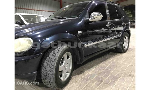 Buy Import Mercedes-Benz 190 (W201) Blue Car in Import - Dubai in Baa Buy Import Mercedes-Benz 190 (W201) Blue Car in Import - Dubai in Baa