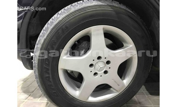 Buy Import Mercedes-Benz 190 (W201) Blue Car in Import - Dubai in Baa