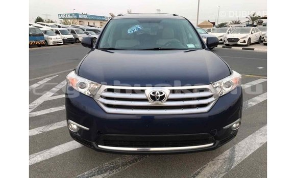 Buy Import Toyota Highlander Blue Car in Import - Dubai in Baa Buy Import Toyota Highlander Blue Car in Import - Dubai in Baa