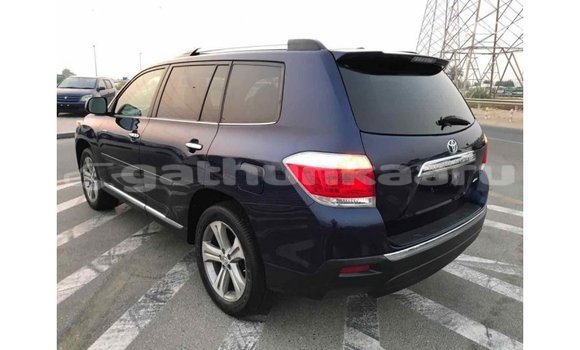 Buy Import Toyota Highlander Blue Car in Import - Dubai in Baa Buy Import Toyota Highlander Blue Car in Import - Dubai in Baa