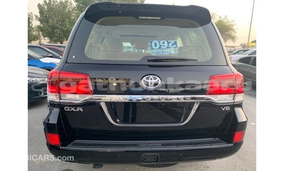Buy Import Toyota Land Cruiser Black Car in Import - Dubai in Baa Buy Import Toyota Land Cruiser Black Car in Import - Dubai in Baa
