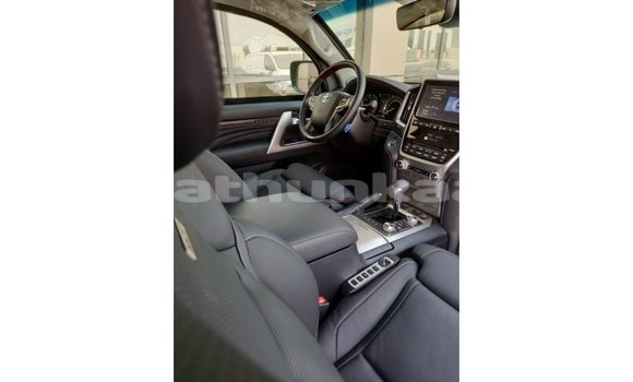 Buy Import Toyota Land Cruiser Black Car in Import - Dubai in Baa Buy Import Toyota Land Cruiser Black Car in Import - Dubai in Baa