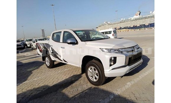 Buy Import Mitsubishi L200 White Car in Import - Dubai in Baa Buy Import Mitsubishi L200 White Car in Import - Dubai in Baa