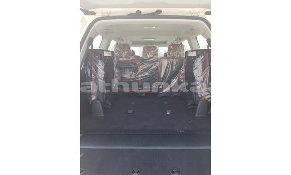 Buy Import Toyota Land Cruiser Brown Car in Import - Dubai in Baa Buy Import Toyota Land Cruiser Brown Car in Import - Dubai in Baa