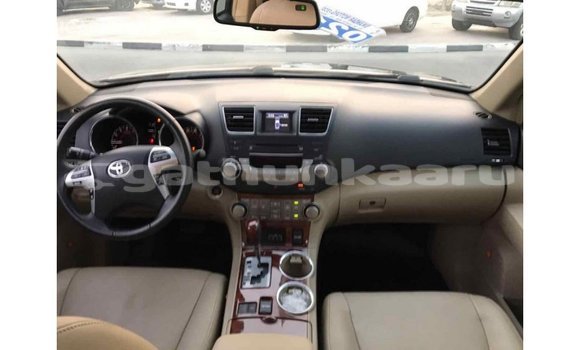 Buy Import Toyota Highlander Black Car in Import - Dubai in Baa Buy Import Toyota Highlander Black Car in Import - Dubai in Baa
