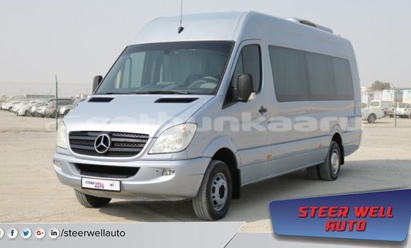 Buy Import Mercedes-Benz 190 Other Car in Import - Dubai in Baa Buy Import Mercedes-Benz 190 Other Car in Import - Dubai in Baa
