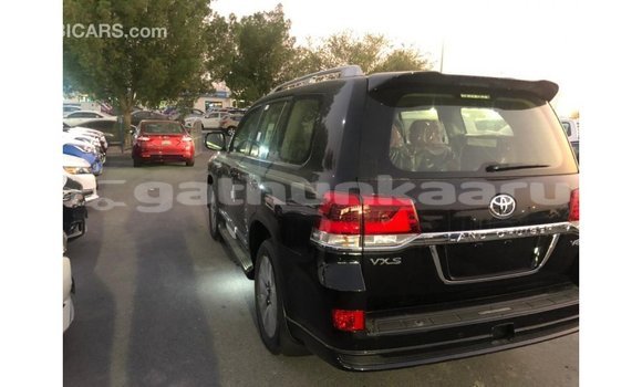 Buy Import Toyota Land Cruiser Black Car in Import - Dubai in Baa Buy Import Toyota Land Cruiser Black Car in Import - Dubai in Baa