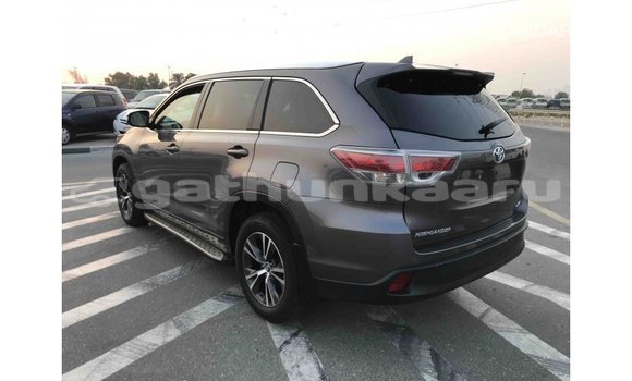 Buy Import Toyota Highlander Other Car in Import - Dubai in Baa Buy Import Toyota Highlander Other Car in Import - Dubai in Baa