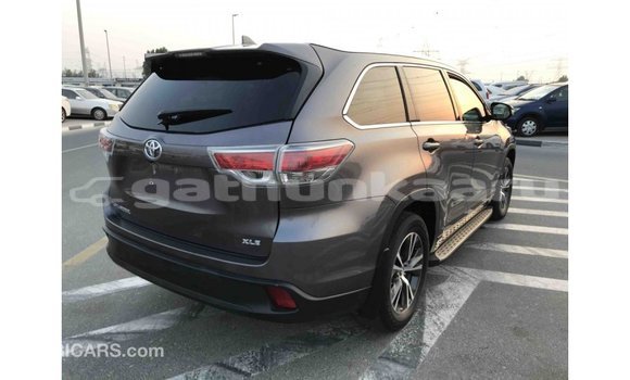 Buy Import Toyota Highlander Other Car in Import - Dubai in Baa Buy Import Toyota Highlander Other Car in Import - Dubai in Baa