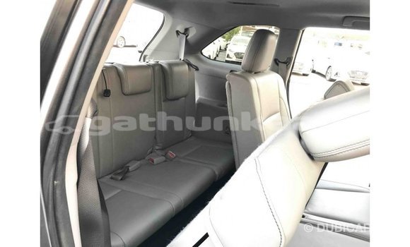 Buy Import Toyota Highlander Other Car in Import - Dubai in Baa Buy Import Toyota Highlander Other Car in Import - Dubai in Baa