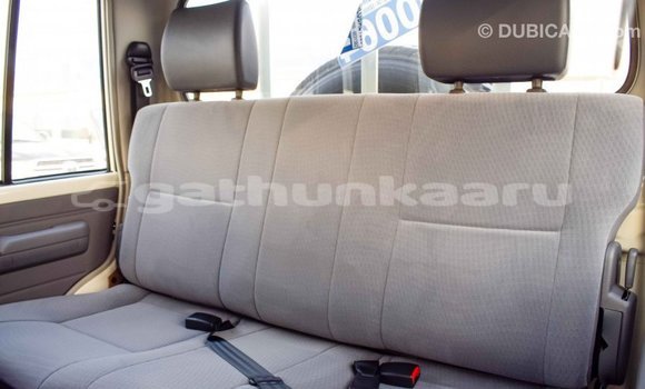 Buy Import Toyota Land Cruiser Beige Car in Import - Dubai in Baa Buy Import Toyota Land Cruiser Beige Car in Import - Dubai in Baa
