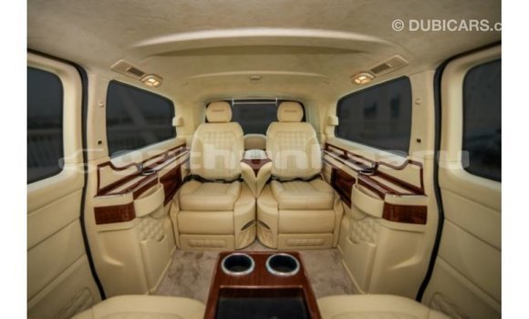 Buy Import Mercedes-Benz 190 (W201) Black Car in Import - Dubai in Baa