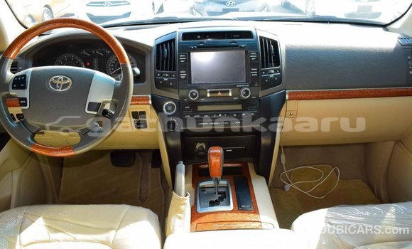 Buy Import Toyota Land Cruiser Other Car in Import - Dubai in Baa Buy Import Toyota Land Cruiser Other Car in Import - Dubai in Baa