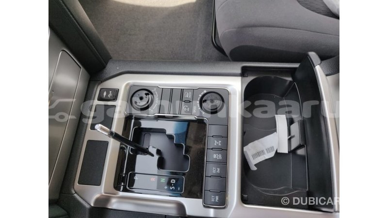 Big with watermark toyota land cruiser baa import dubai 1269