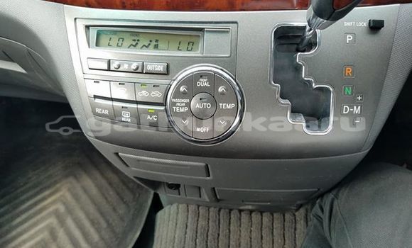 Buy Used Toyota Estima White Car in Fuvammulah in Ghaviyani Buy Used Toyota Estima White Car in Fuvammulah in Ghaviyani