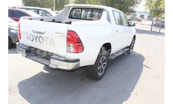 Buy Import Toyota Hilux White Car in Import - Dubai in Baa Buy Import Toyota Hilux White Car in Import - Dubai in Baa