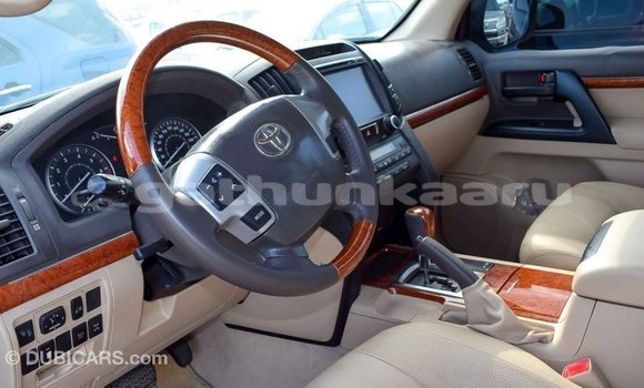 Buy Import Toyota Land Cruiser Black Car in Import - Dubai in Baa Buy Import Toyota Land Cruiser Black Car in Import - Dubai in Baa