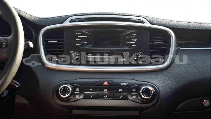 Big with watermark kia sorento baa import dubai 1289