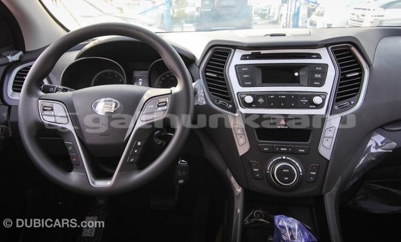 Buy Import Hyundai Santa Fe White Car in Import - Dubai in Baa Buy Import Hyundai Santa Fe White Car in Import - Dubai in Baa