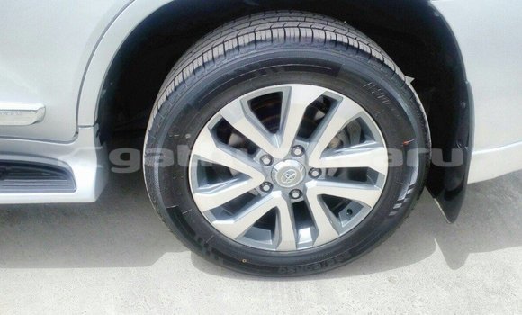 Buy Import Toyota Land Cruiser Other Car in Import - Dubai in Baa Buy Import Toyota Land Cruiser Other Car in Import - Dubai in Baa