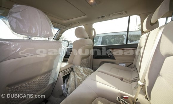 Buy Import Toyota Land Cruiser Black Car in Import - Dubai in Baa Buy Import Toyota Land Cruiser Black Car in Import - Dubai in Baa