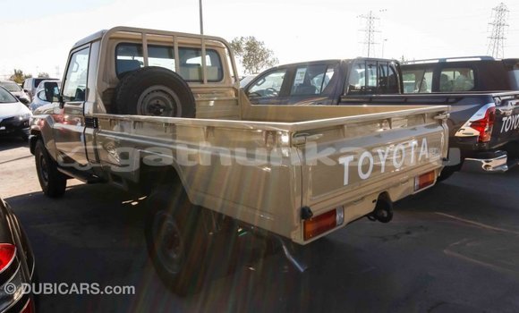 Buy Import Toyota Land Cruiser Beige Car in Import - Dubai in Baa Buy Import Toyota Land Cruiser Beige Car in Import - Dubai in Baa