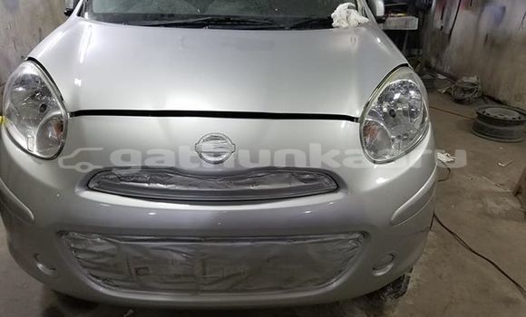 Buy Used Nissan March Silver Car in Fuvammulah in Ghaviyani Buy Used Nissan March Silver Car in Fuvammulah in Ghaviyani