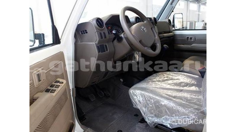 Big with watermark toyota land cruiser baa import dubai 1314