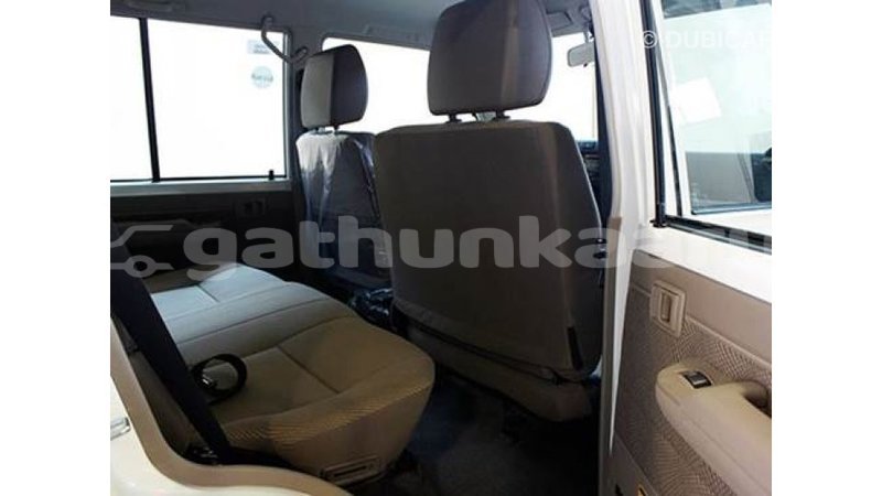 Big with watermark toyota land cruiser baa import dubai 1314