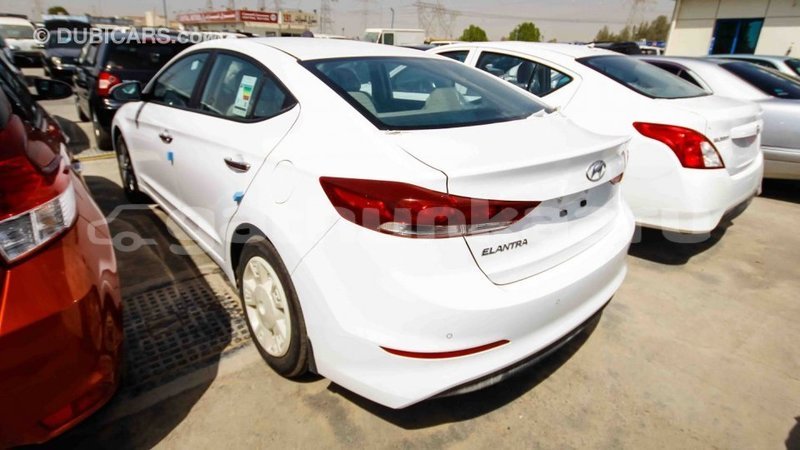Big with watermark hyundai elantra baa import dubai 1319